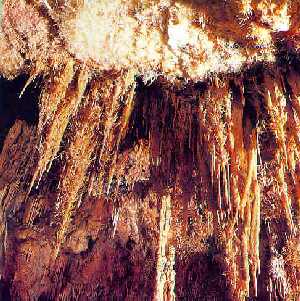 Gruta de cristal de Molinos en Teruel