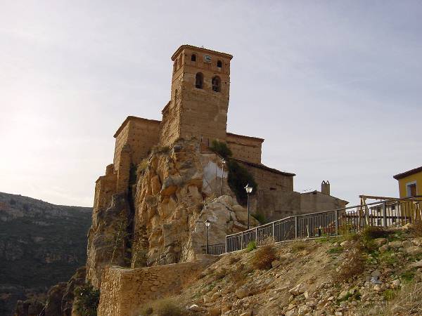 Iglesia fortaleza de Nuévalos