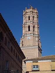 Detalle de la iglesia de Villamayor