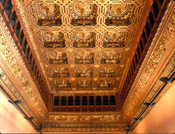 Salón del trono en Aljaferia Zaragoza