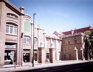Fabricas de Galletas Patria en Zaragoza 2