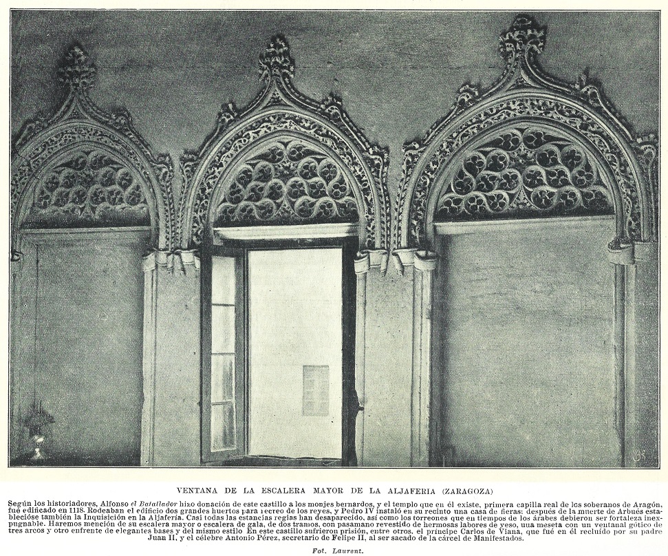 Ventana de la Escalera Mayor De La Aljafería (Zaragoza).
