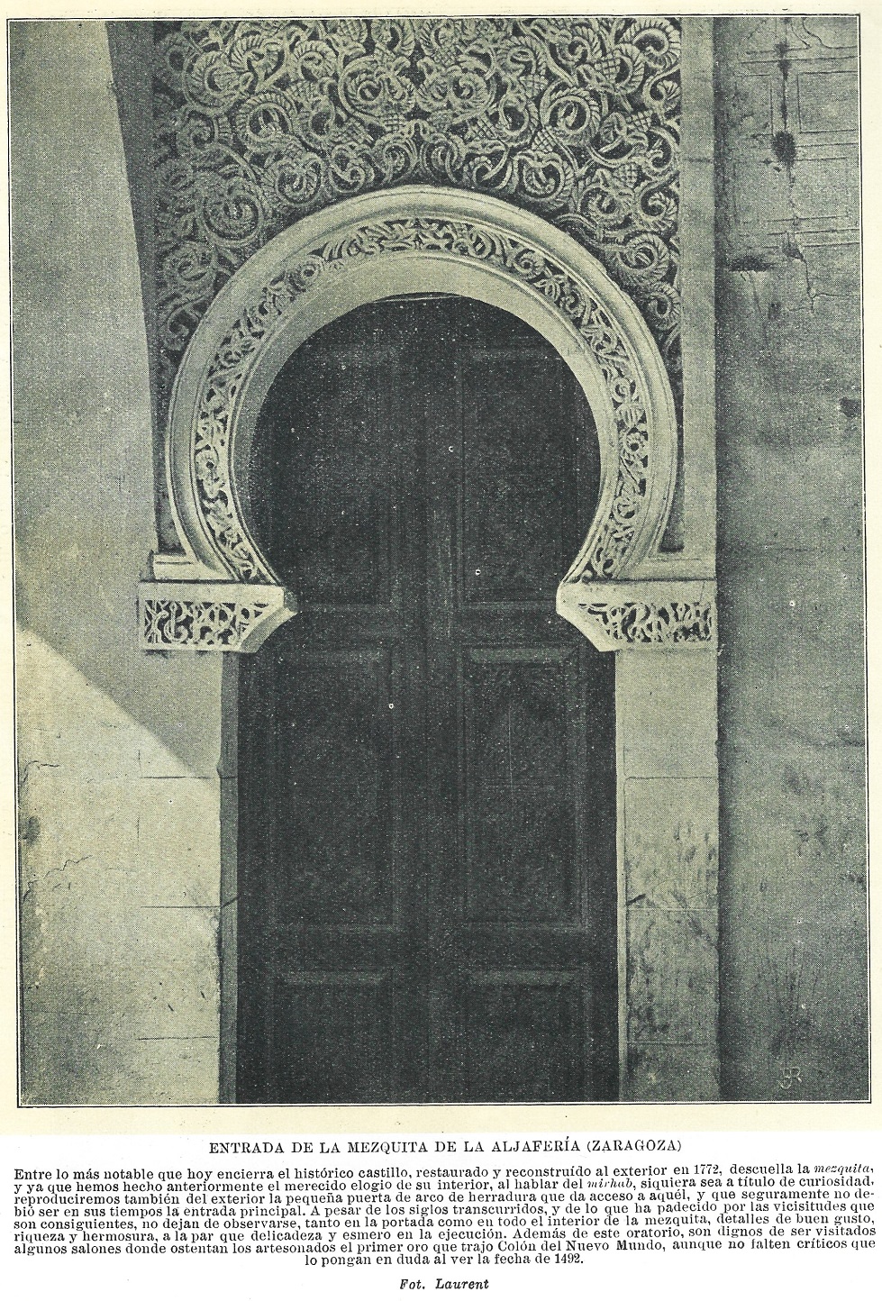 Entrada de la Mezquita De La Aljafería (Zaragoza).