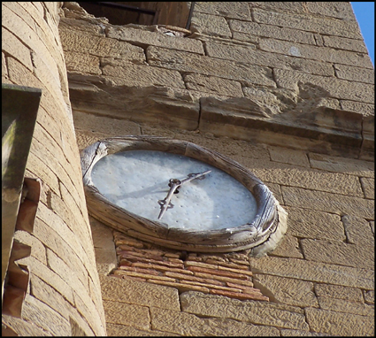 Reloj de la Iglesia de Lalueza