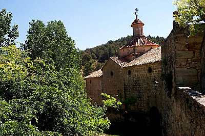 Ermita de la virgen de la Fuente Peñarroya de Tastavins