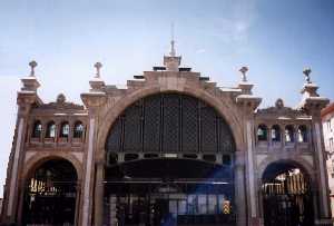 Mercado central de Zaragoza cara este